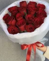 Букет из 15 роз Рэд Наоми 60 см