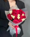 Букет 25 роз Кения 35 см в пленке
