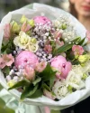 Букет цветов с пионами Июль