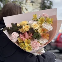 Букет лимонный микс с малиной