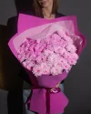 Букет гигант из розовых хризантем в розовом фоамиране